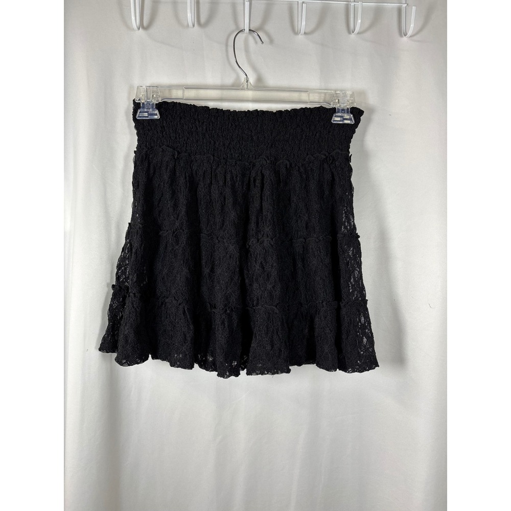 Pink Lily Black Lace Smocked Mini Skort Tiered Ruffle MA1178-LACE Womens Large